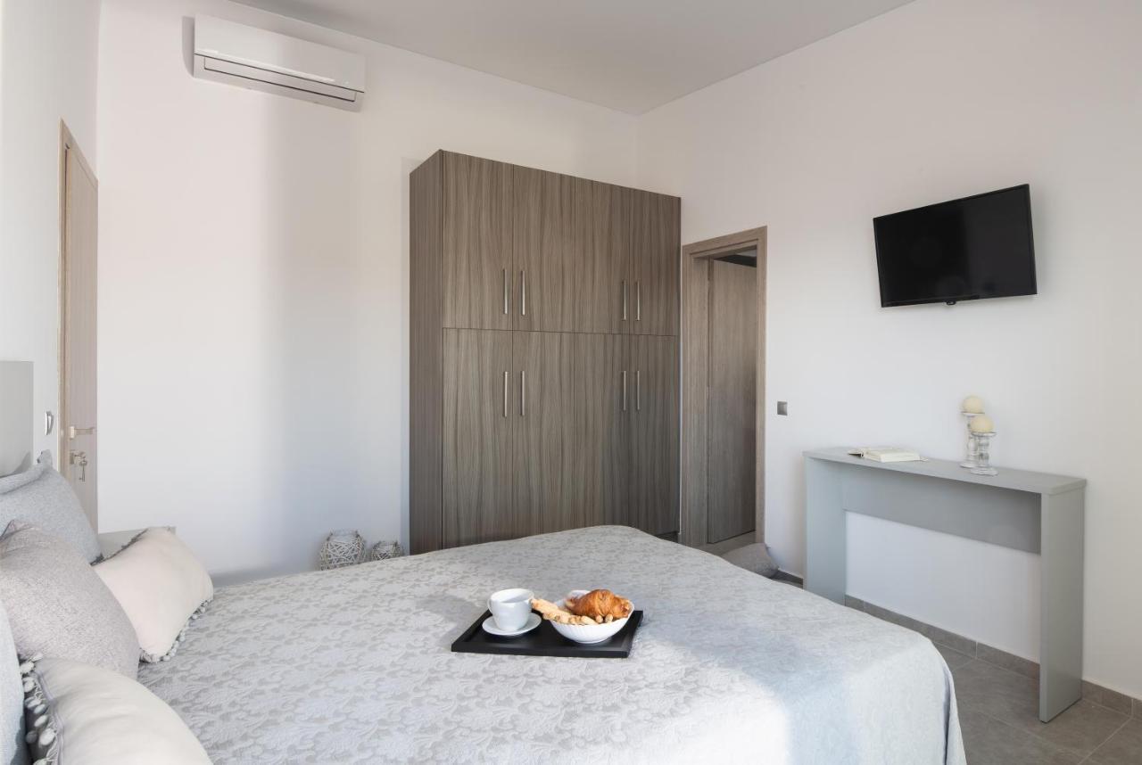 Molino Luxury Villa Никити Екстериор снимка
