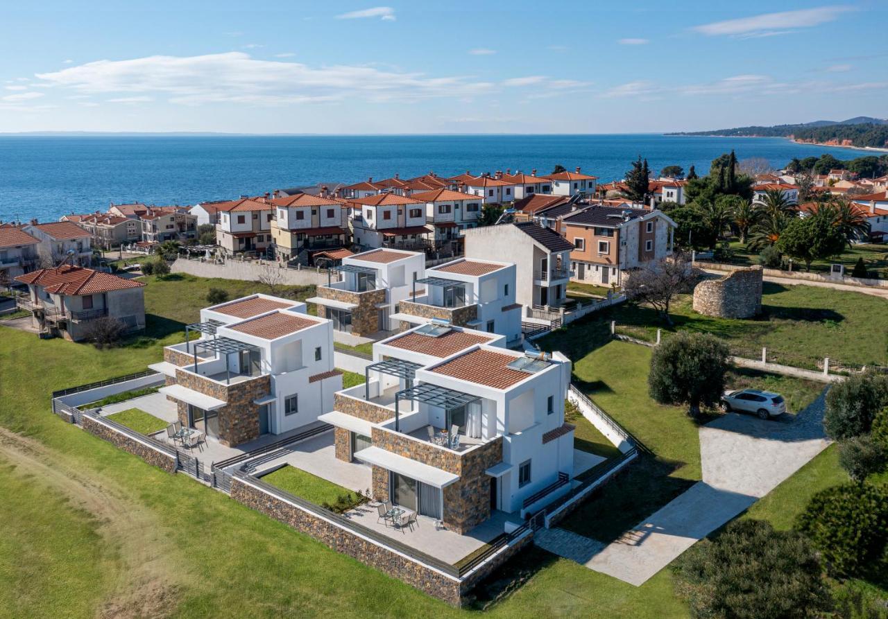 Molino Luxury Villa Никити Екстериор снимка